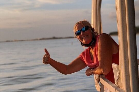 Scenic Sunset Cruise from Historic Johns Pass, Free Beer and Wine