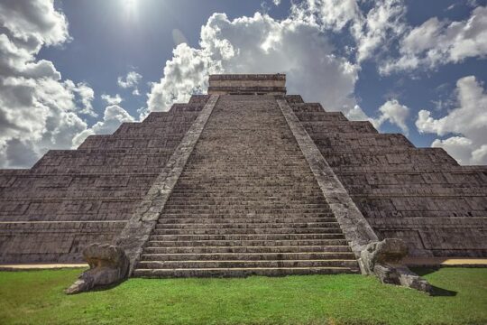 Chichen Itza Valladolid and Cenote Day Trip