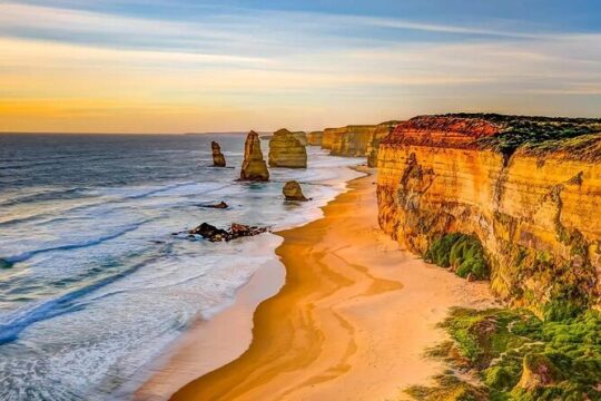 Melbourne Great Ocean Road Bus Tour Experience
