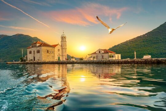 Private 2-Hour Sunset Cruise from Kotor Bay to Perast