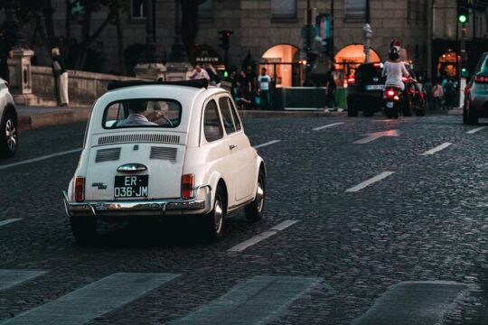 Rome Tour with Nostalgic Fiat 500 and Coffee Break