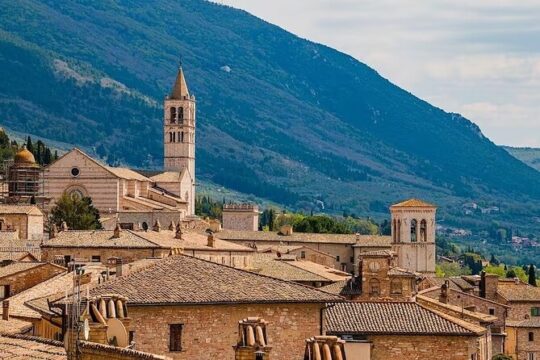 From Florence to Arezzo and Cortona Private Tour by Minivan