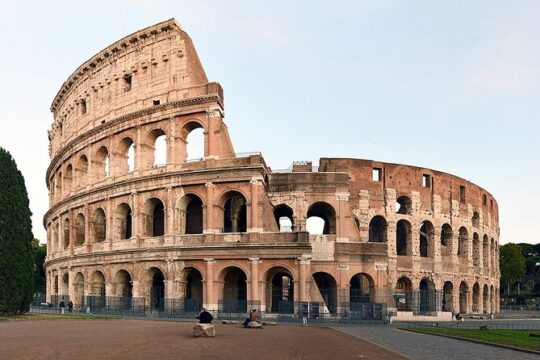 Rome Exclusive Colosseum Forum and Palatine Hill Guided Tour
