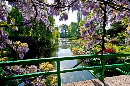 Giverny and Rouen Private Day Trip from Paris