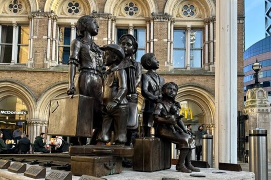 Jewish Square Mile History Walking Tour in London