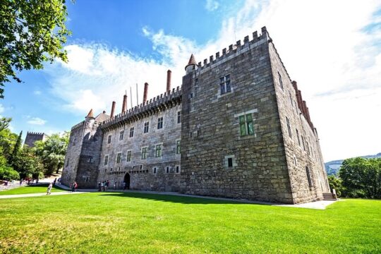Duke of Braganca Palace Skip the Line Entry Ticket