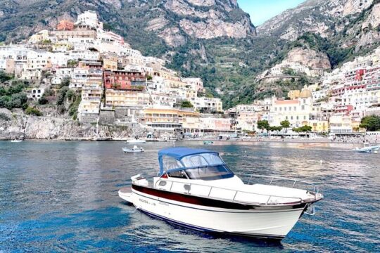 Boat tour to Positano, Amalfi and optional Emerald grotto