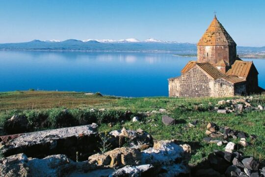 Armenia Day Tour from Tbilisi to Yerevan