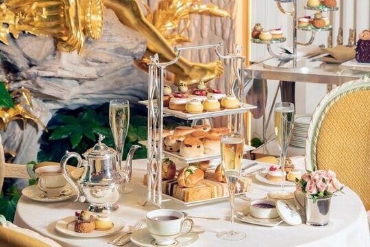Foot Tours of The Ritz London