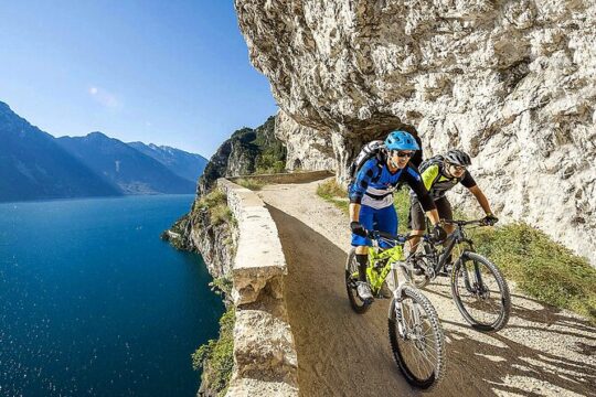 Lake Garda Ebike Private Tour from Riva