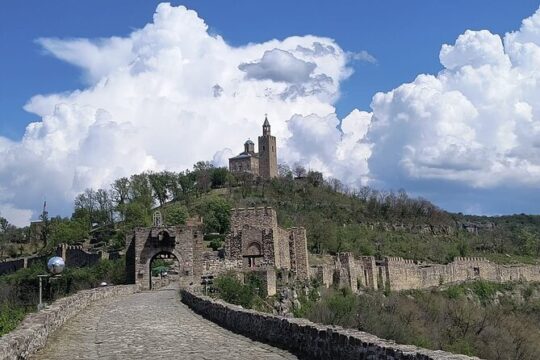 Bulgaria's Must See | Veliko Tirnovo and Arbanasi Village