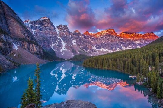 Banff Louise Moraine and Emerald Lake Tour