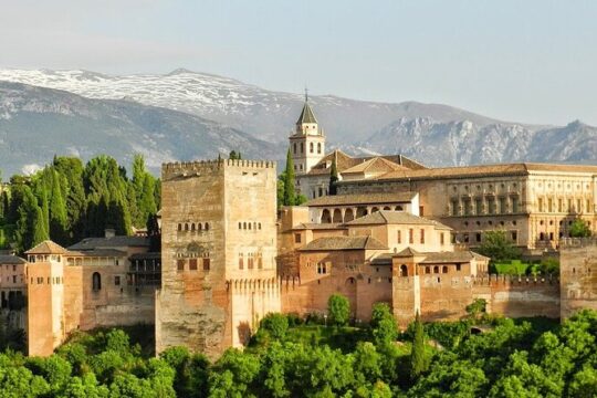 Full Day Tour of The Alhambra from Malaga