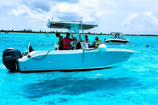 Exclusive Private Boat to El Cielo