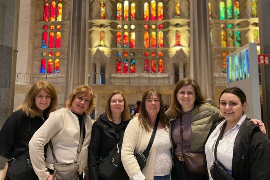 Skip-the-Line Sagrada Familia Semi Private Tour