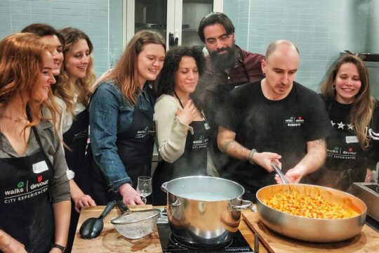 Gnocchi and Tiramisu Cooking Class in Rome with Unlimited Wine