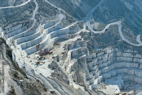 Exclusive Carrara Marble day trip from Florence