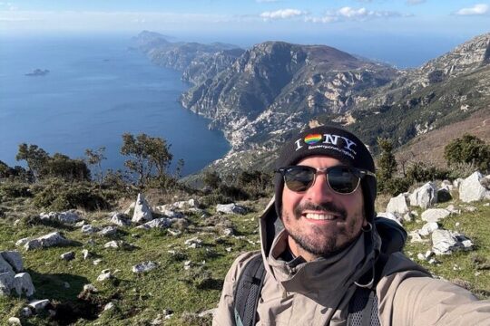 Path of the Queer Gods LGBTQ+ Hiking Tour with a Local Gay Guide