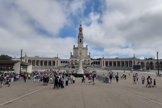 Private Half-Day Tour to Fatima Sanctuary from Lisbon