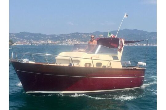 One-Day Cruise to the Cinque Terre with Private Boat