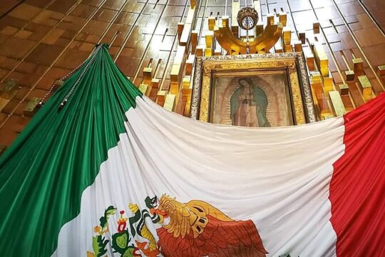 Private Tour to the Secrets of the Basilica and Mass with Hill