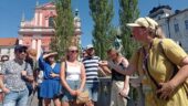 do both free tours