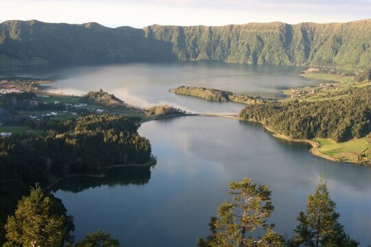 Private Tour Lagoa das Sete Cidades and Lagoa Do Fogo