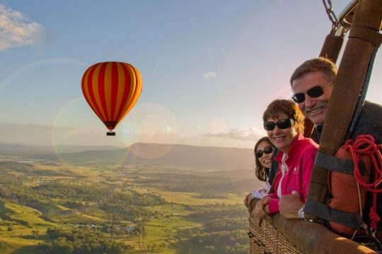 Cairns Hot Air Balloon Flight + Entry to Cairns Aquarium