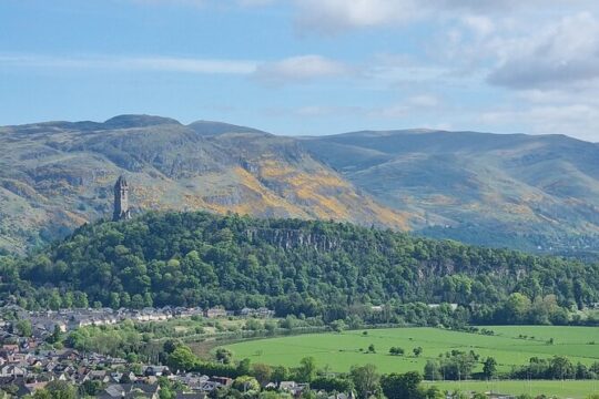 Stirling Walking Tour with Local Food and Drink Tastings