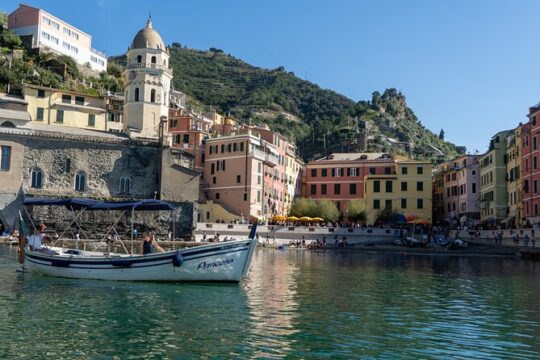 Private excursion in the Cinque Terre with Snorkeling and Aperitif