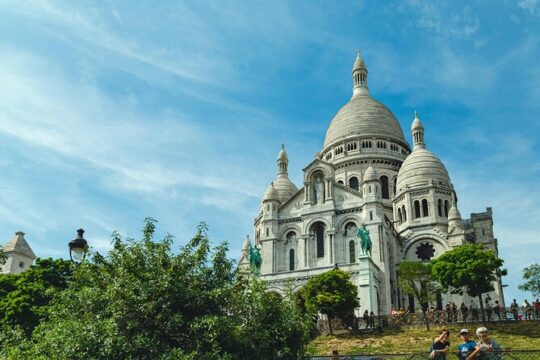 Rainbow Tour in Paris Immersive LGBTQ Tour