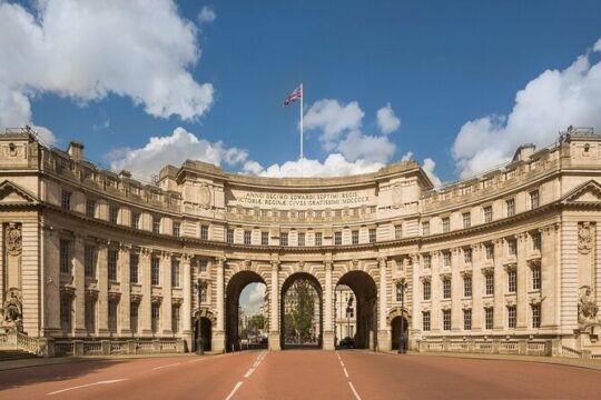 London's 30+ Iconic Sights In a Day Tour