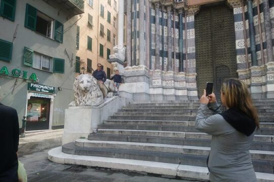 Genoa City Center Walking Tour with Rolli's Street & Panoramic Balcony City View