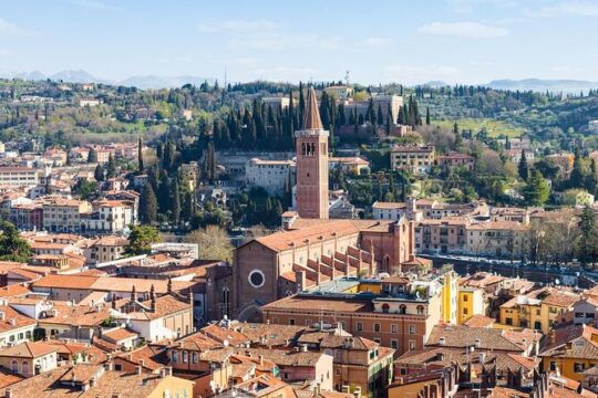 Best Intro to Verona in 2 hours with a Local