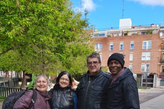 Madrid in Tuk Tuk with Local Guide Included
