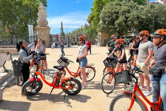 Barcelona E-Bike Effortless Ride and Iconic Sights
