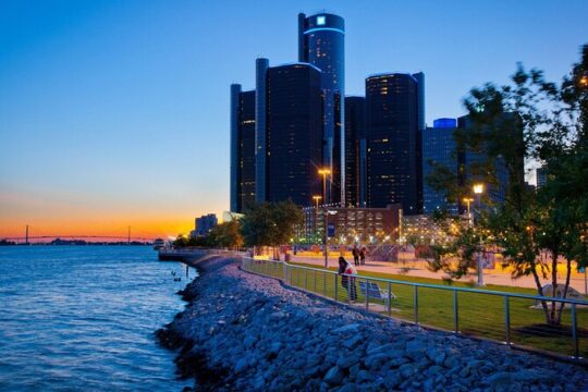 Chauffeured Historic Tour of Detroit with Flexibility