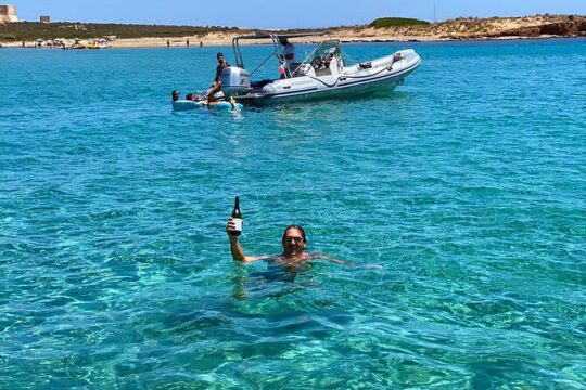 Sicily Boats from Marzamemi: Gulf of Noto and Syracuse caves
