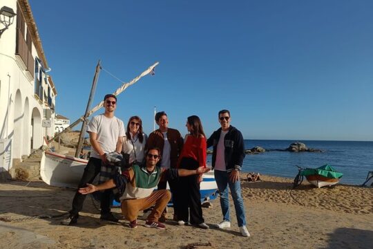 Costa Brava and Medieval Town Private Tour from Barcelona