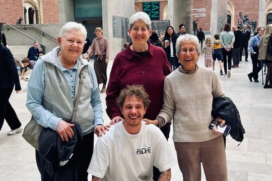 Rijksmuseum Unveiled 120 min Private Tour with Local Artist Guide