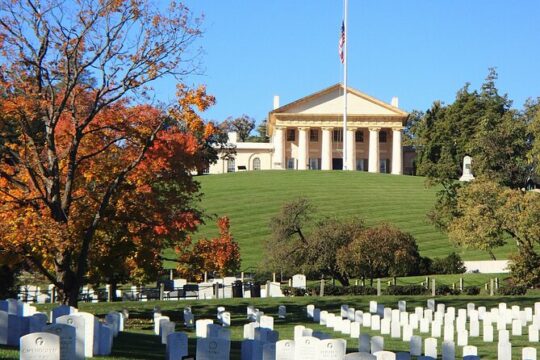 Visit Arlington National Cemetery with one of DC's best guides!