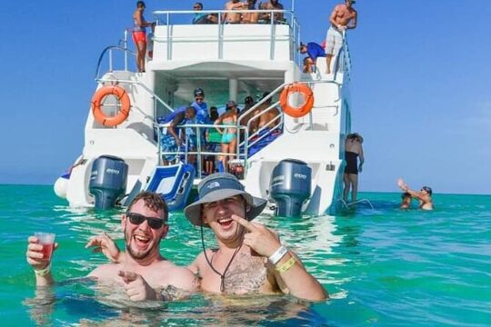 Party boat sunshine -the best adventure in Puntacana