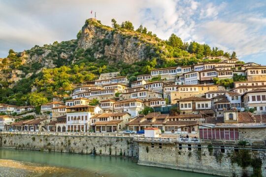 Berat Tour by Bus from Tirana