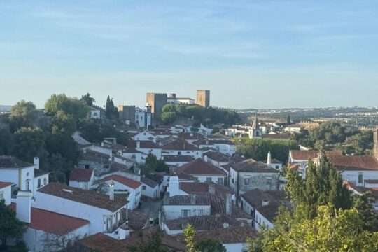 Explore Óbidos: Medieval history and Portuguese flavours