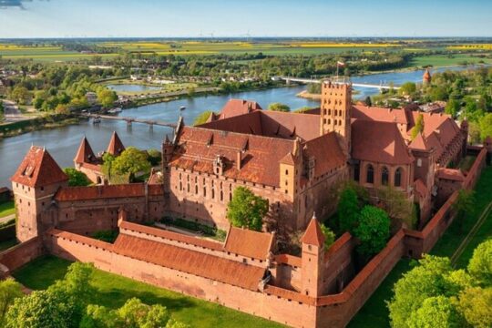 From Gdansk Malbork Castle Guided Tour with Hotel Pick Up