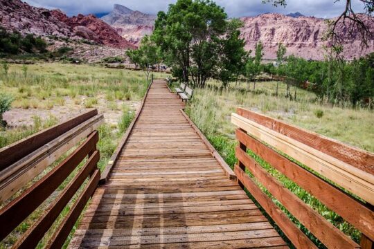Red Rock Canyon Tour Self-Guided Drive Experience
