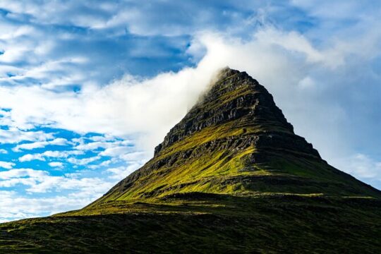 Private Snaefellsnes Tour from Reykjavik by Jeep or VClass
