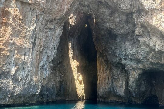 3-hour private tour to the caves of Santa Maria di Leuca