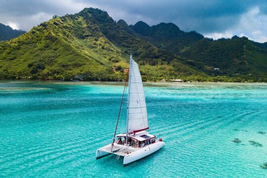 Private Lagoon Cruise Maxi Catamaran Experience Bora Bora