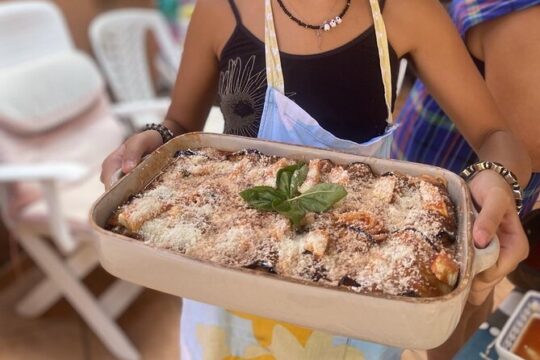 Sicilian Dinner in Private Villa with Traditional Cooking Course